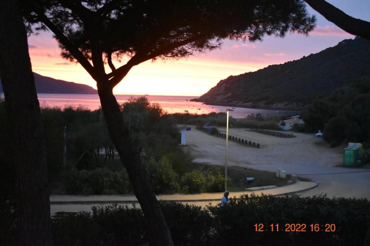Maison De 4 Chambres De Front De Mer Corse-Du-Sud アピエット エクステリア 写真