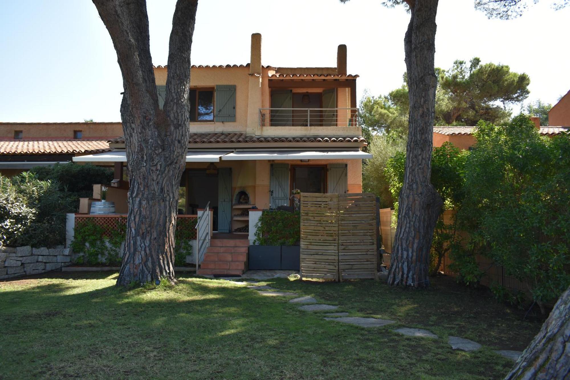 Maison De 4 Chambres De Front De Mer Corse-Du-Sud アピエット エクステリア 写真